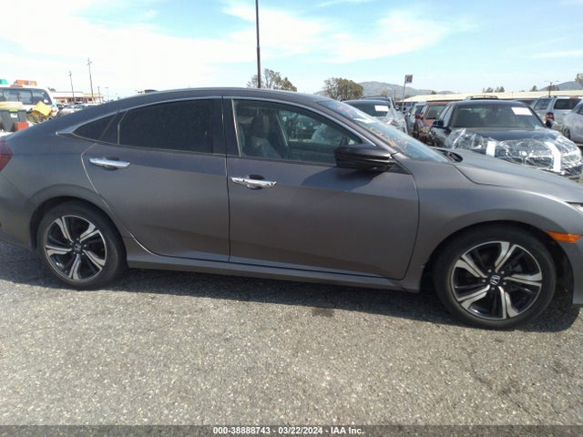 Honda Civic Touring 2016 2HGFC1F92GH657063 Image 13