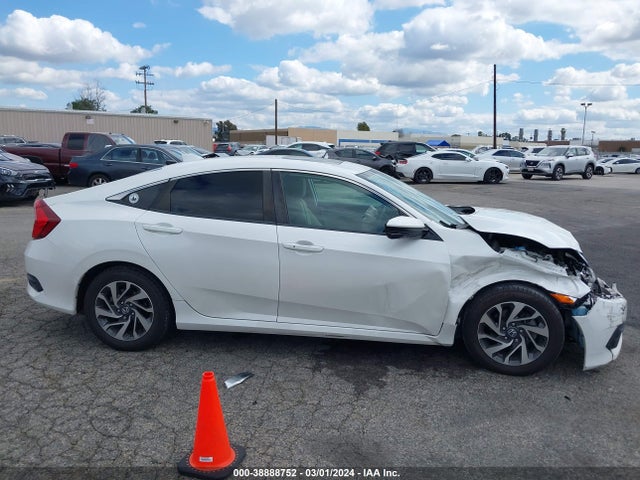 Honda CIVIC EX 2017 19XFC2F76HE211644 Image 13