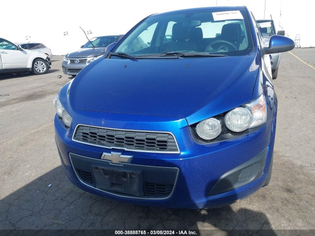 Chevrolet Sonic 2014 1G1JC6SH5E4221183 Image 18