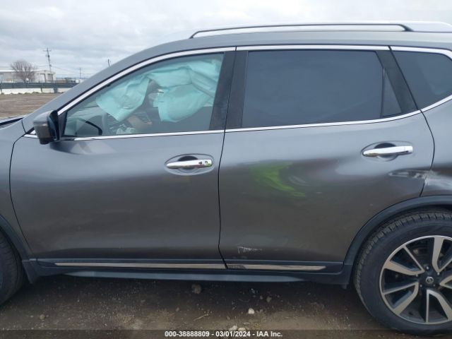 JN8AT2MT6JW487803 Nissan Rogue Sl