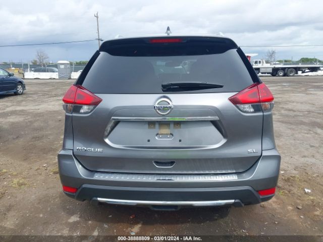 JN8AT2MT6JW487803 Nissan Rogue Sl
