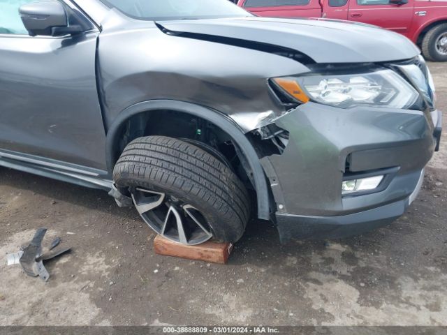 JN8AT2MT6JW487803 Nissan Rogue Sl
