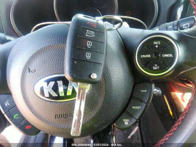 KIA SOUL + 2016 KNDJP3A51G7363954 Image 11