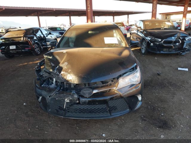 4T1BF1FKXHU378428 Toyota CAMRY SE