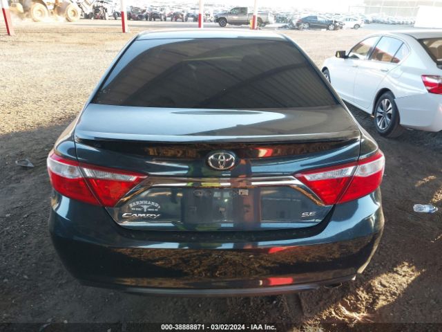 4T1BF1FKXHU378428 Toyota CAMRY SE