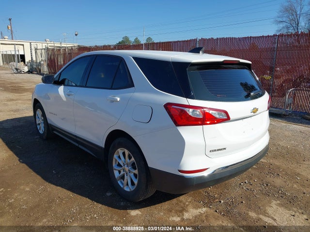 Chevrolet EQUINOX LS 2018 2GNAXHEV0J6188862 Image 3