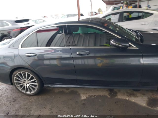 55SWF4JB3GU116657 Mercedes-Benz C 300 Luxury/sport