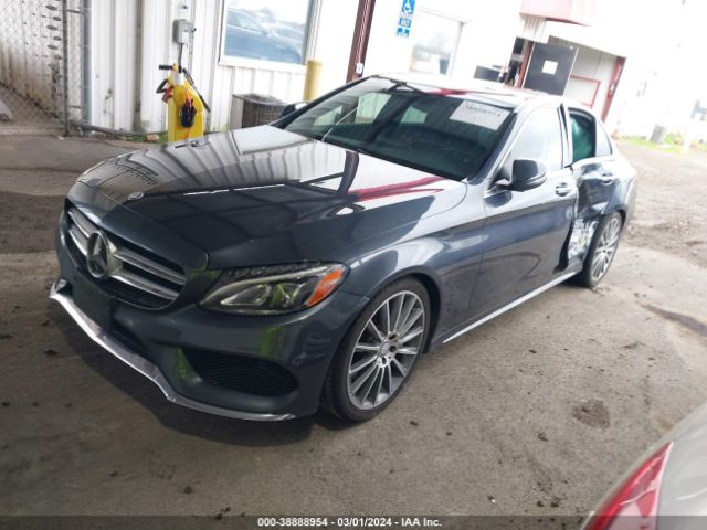 55SWF4JB3GU116657 Mercedes-Benz C 300 Luxury/sport