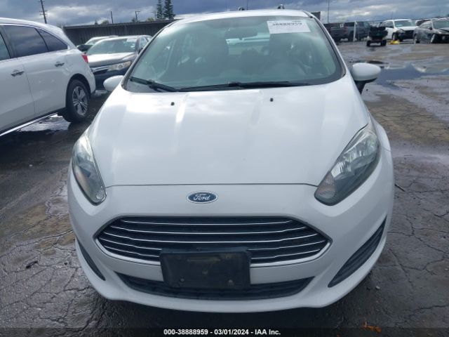 3FADP4BJ2HM122805 Ford FIESTA SE