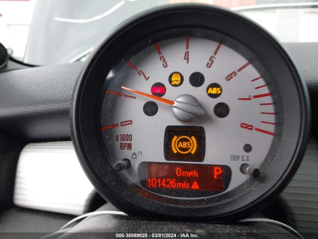 2013 MINI CLUBMAN WMWZG3C56DTY39521 Photo 6