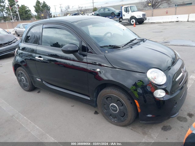 2015 FIAT 500E 3C3CFFGE2FT732730 Photo 0