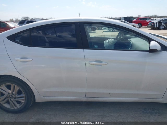 Hyundai ELANTRA SEL 2019 5NPD84LF7KH480853 Image 14