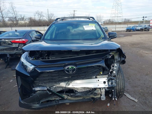 Toyota Rav4 Xle 2023 2T3P1RFV5PW405800 Image 13