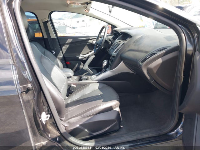 Ford FOCUS SE 2014 1FADP3F26EL109405 Image 5
