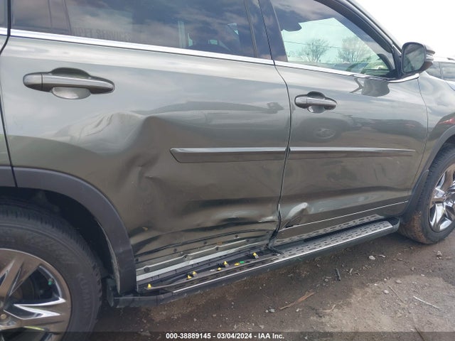 Toyota Highlander Limited Platinum 2018 5TDDZRFH1JS804072 Image 6