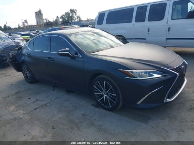 38889155 :رقم المزاد ، 58ADA1C14NU017591 vin ، 2022 Lexus Es 300h مزاد بيع