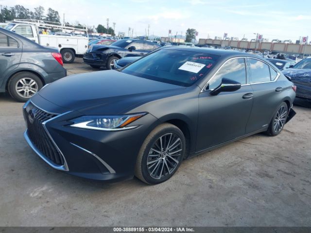 58ADA1C14NU017591 Lexus ES 300H