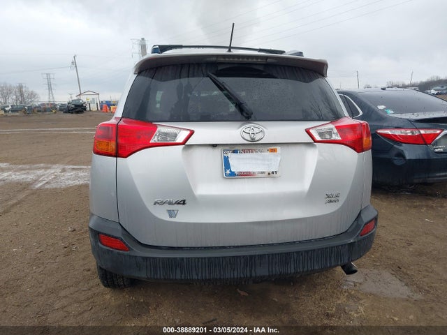 Toyota Rav4 Xle 2014 JTMRFREVXED049544 Image 16