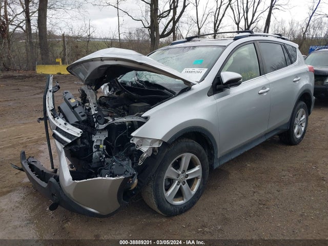Toyota Rav4 Xle 2014 JTMRFREVXED049544 Image 17