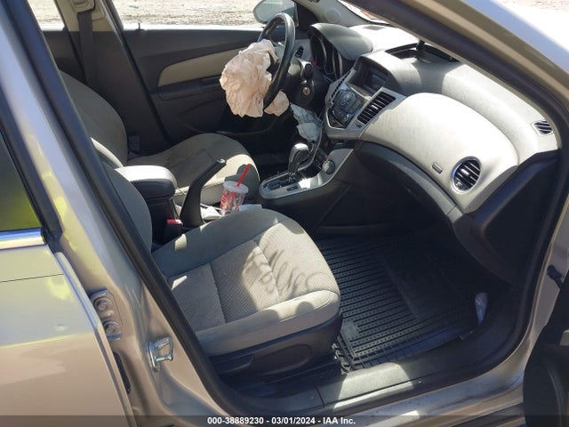 Chevrolet Cruze 1lt Auto 2014 1G1PC5SB2E7110329 Image 5