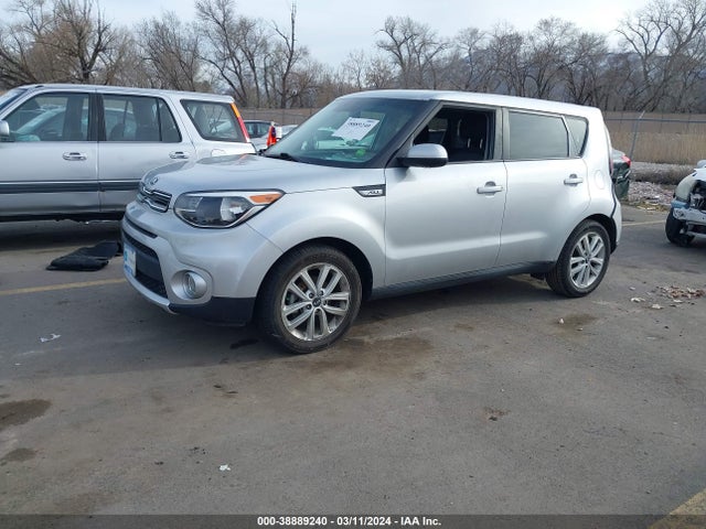 KIA SOUL + 2018 KNDJP3A52J7608557 Image 2