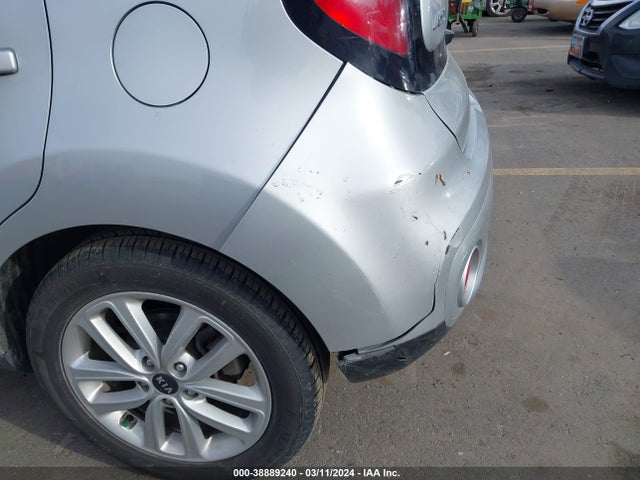 KIA SOUL + 2018 KNDJP3A52J7608557 Image 6