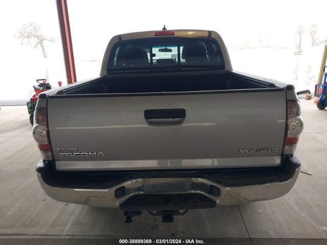 Toyota Tacoma Base V6 2015 3TMLU4EN6FM178076 Image 17