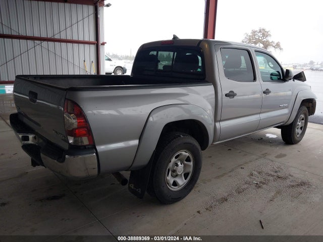 Toyota Tacoma Base V6 2015 3TMLU4EN6FM178076 Image 4