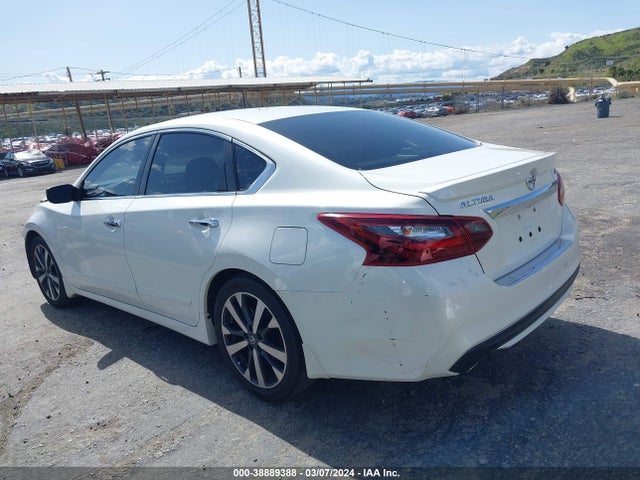 Nissan Altima 2.5 Sr 2017 1N4AL3AP4HC275900 Image 3