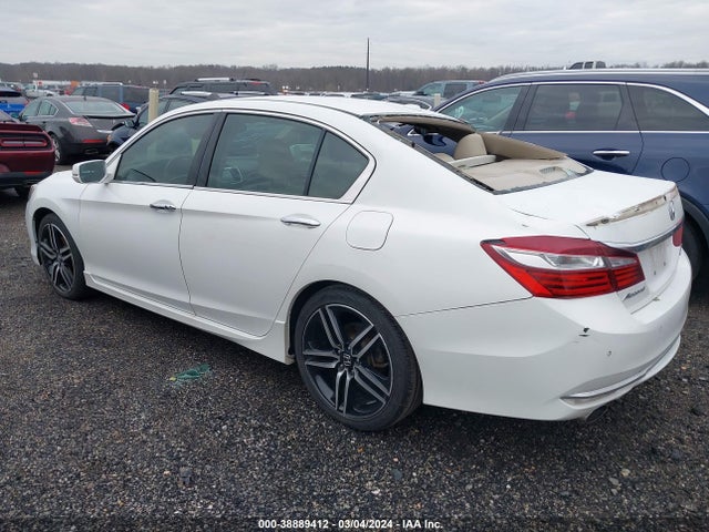 Honda Accord Touring 2016 1HGCR3F99GA010669 Image 3