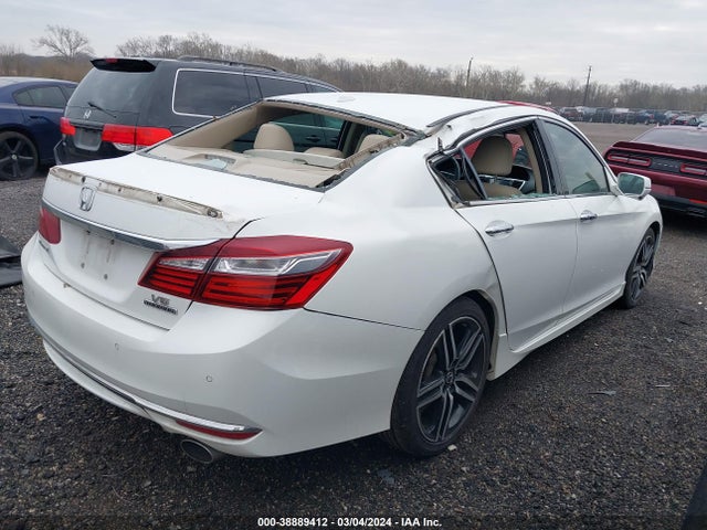 Honda Accord Touring 2016 1HGCR3F99GA010669 Image 4