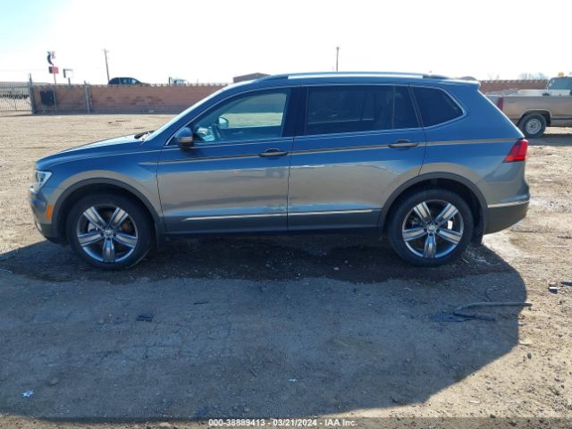 3VV3B7AX1MM124942 Volkswagen Tiguan 2.0t Se/2.0t Se R-line Black/2.0t Sel