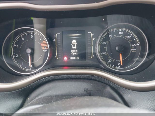 1C4PJLAB4GW303688 Jeep Cherokee Sport