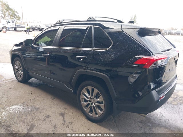Toyota Rav4 Xle Premium 2023 JTMA1RFV3PD092653 Image 3