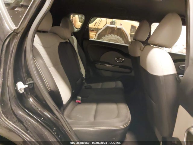 KIA SOUL + 2014 KNDJP3A54E7042861 Image 8