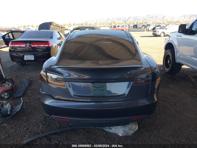 Tesla Model S 90d/p100d/p85d/p90d 2016 5YJSA1E47GF127749 Image 15