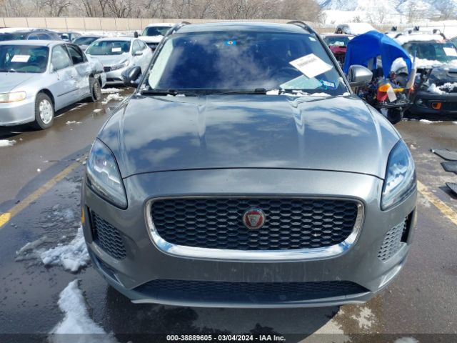 SADFP2FX4K1Z69596 Jaguar E-PACE SE