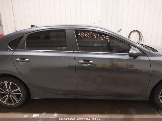 KIA Forte Lxs 2022 3KPF24AD3NE485147 Image 13