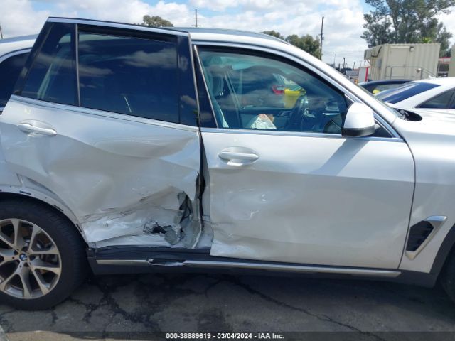 5UX13EU02R9S98898 BMW X5 Sdrive40i