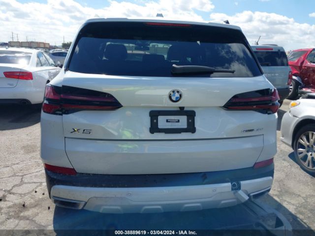 5UX13EU02R9S98898 BMW X5 Sdrive40i