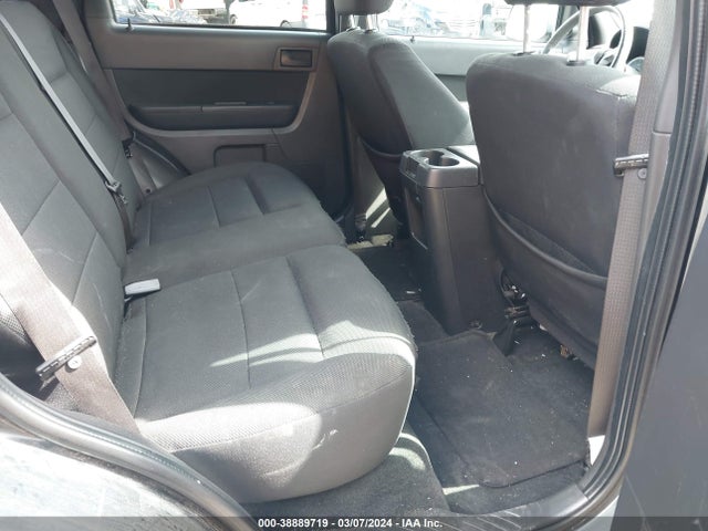 2009 FORD ESCAPE XLT VIN: 1FMCU93G19KA62955