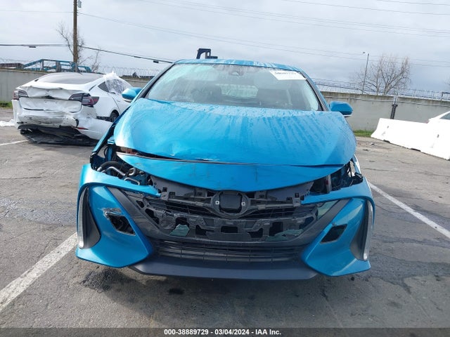 Toyota Prius Prime Plus 2017 JTDKARFP3H3046866 Image 13