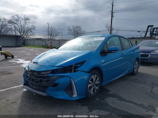 Toyota Prius Prime Plus 2017 JTDKARFP3H3046866 Image 2