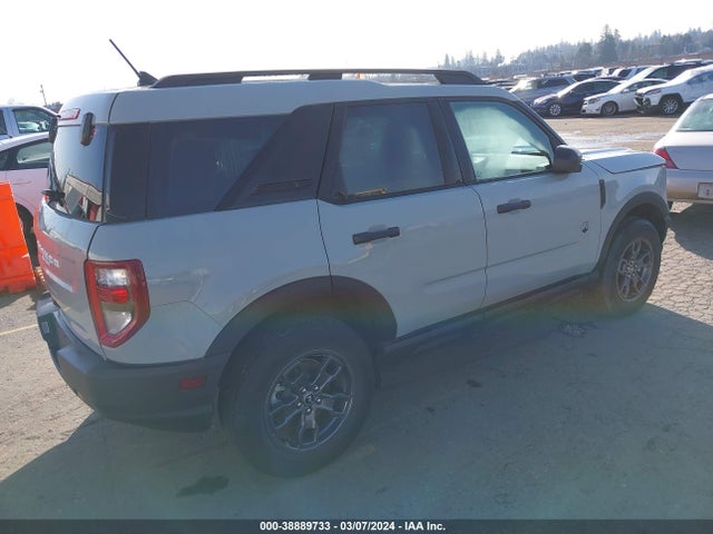 Ford Bronco Sport Big Bend 2023 3FMCR9B6XPRD26323 Image 4