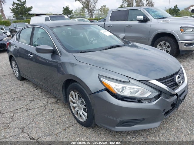 Nissan Altima 2.5 S 2018 1N4AL3AP8JC194999 zdjęcie główne