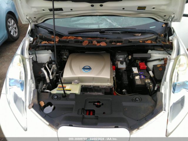 1N4AZ0CP7FC324255 Nissan Leaf Sl
