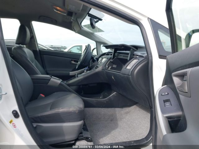 JTDKN3DU5E0391419 Toyota Prius Four