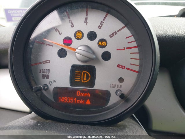 2012 MINI COOPER CLUBMAN WMWZF3C52CT267722 Photo 6