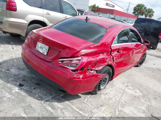 Mercedes-Benz CLA 250 2014 WDDSJ4EB8EN153636 Image 4