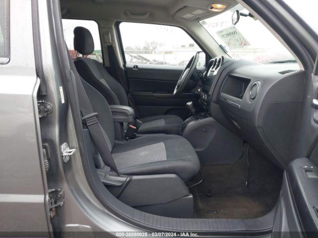 1C4NJRBB0ED522861 Jeep Patriot Sport